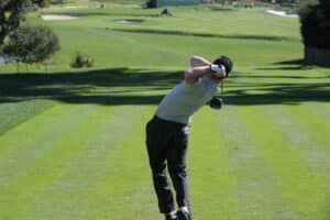 hip replacement golf swing1